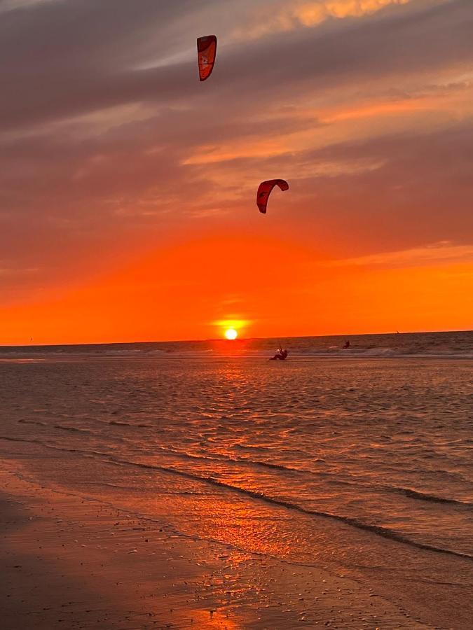 Etoile Aan Zee Otel Vrouwenpolder Dış mekan fotoğraf